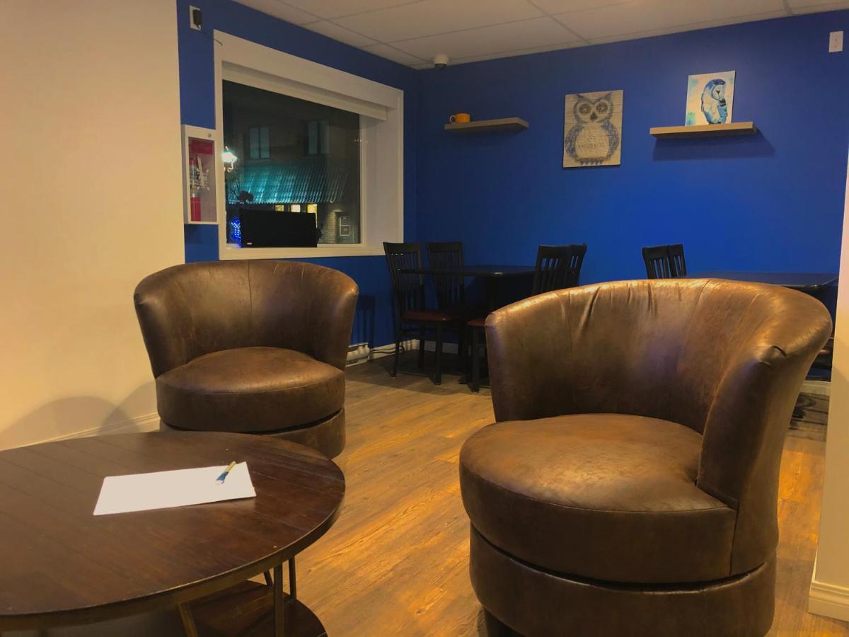 Hotel The Sleepy Owl à Fort Frances Extérieur photo