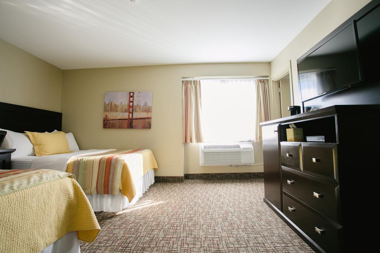 Hotel The Sleepy Owl à Fort Frances Extérieur photo
