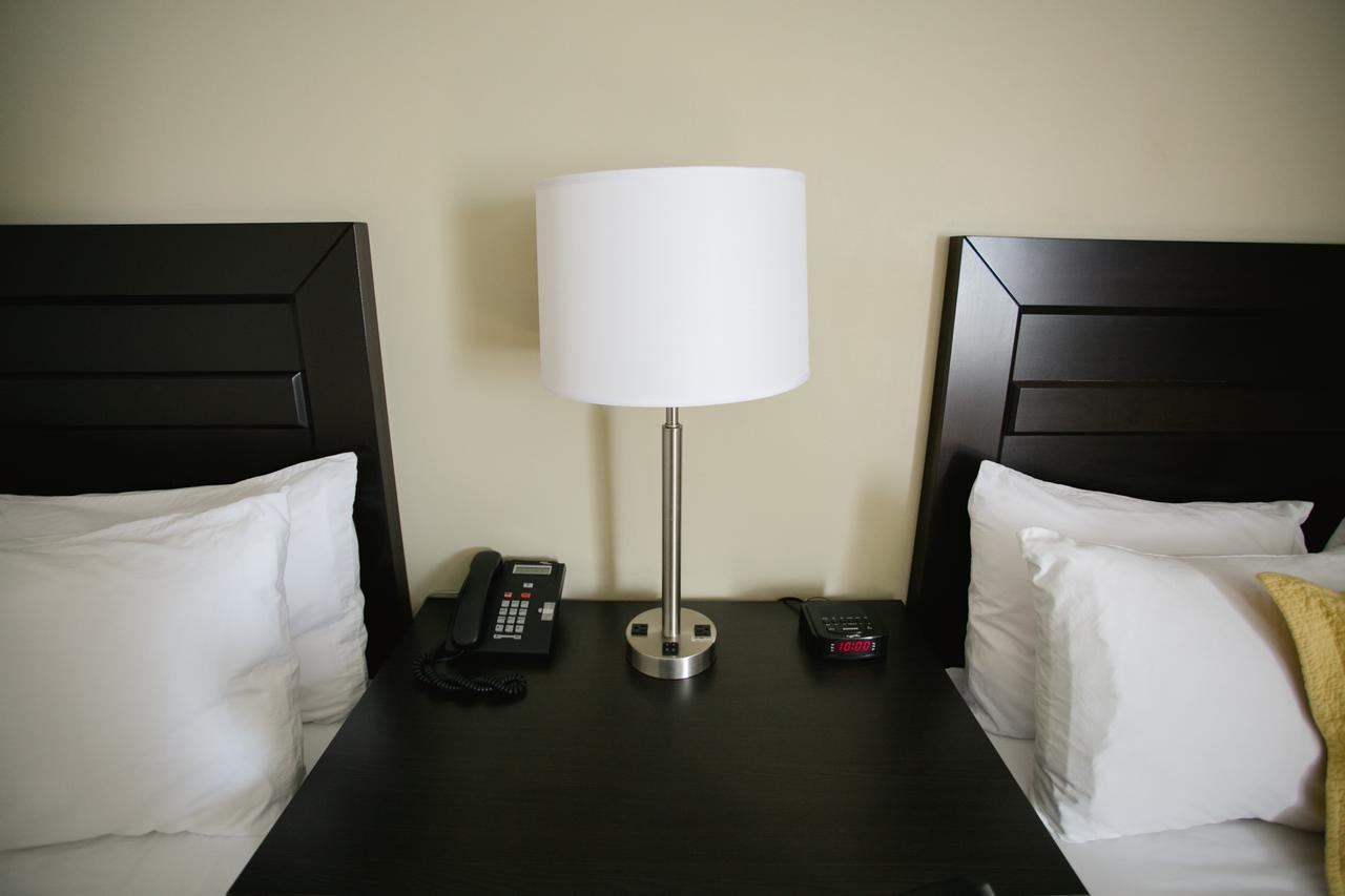 Hotel The Sleepy Owl à Fort Frances Extérieur photo