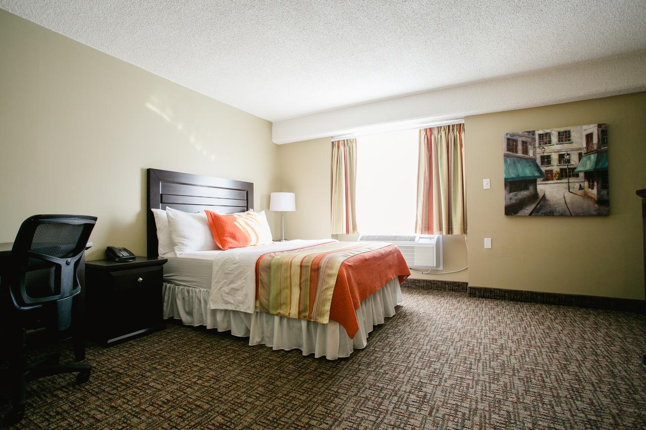 Hotel The Sleepy Owl à Fort Frances Extérieur photo